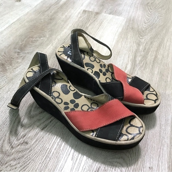Fly London Pati Wedge Sandal 38 Red Black Portugal - Picture 1 of 10